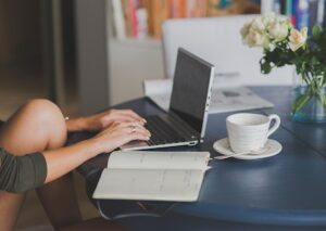 Offline Class Is Better Than Online Class?