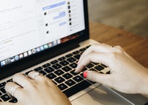 How The eLearning Industry Is Making Distance Learning More effective